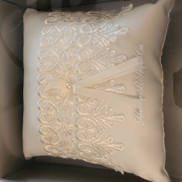 Hortense B. Hewitt Co. Timeless Treasure Ivory Ring Pillow - Picture 2 of 4